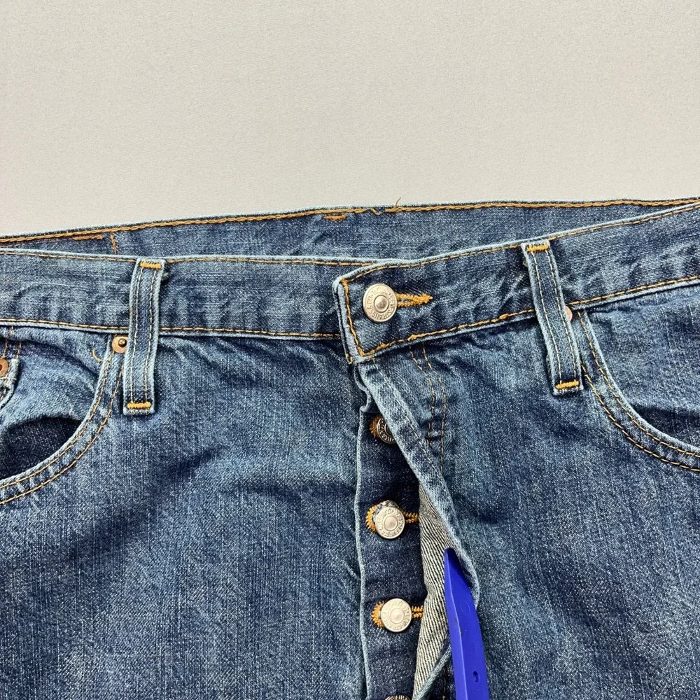 VTG Levi's 501 Button Fly Jeans Straight Leg Denim Classic Fits 39